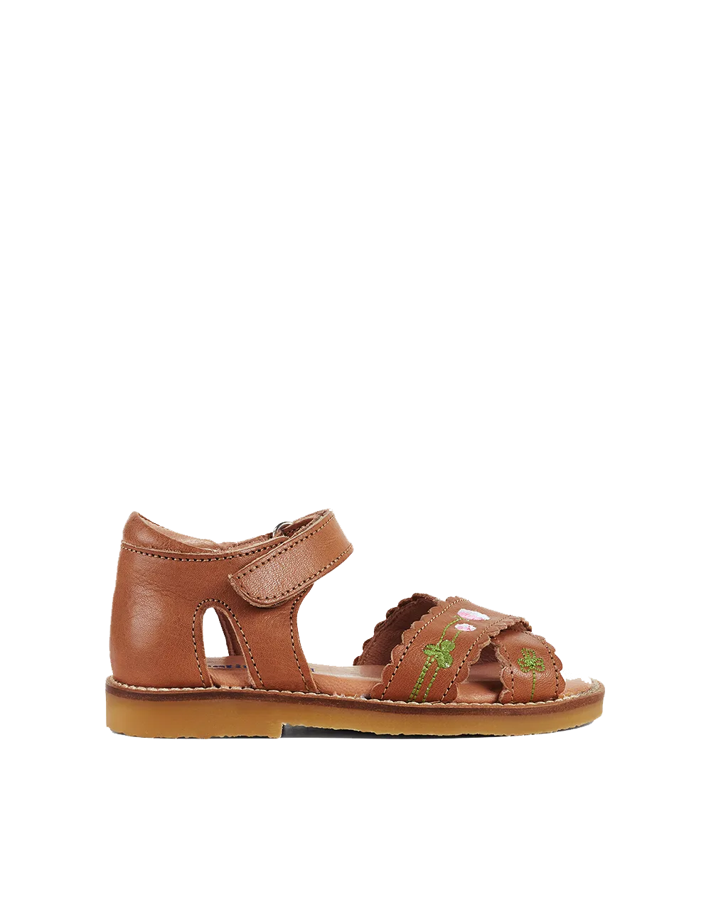 Blooming Clover Scallop Crossover Sandal - Cognac