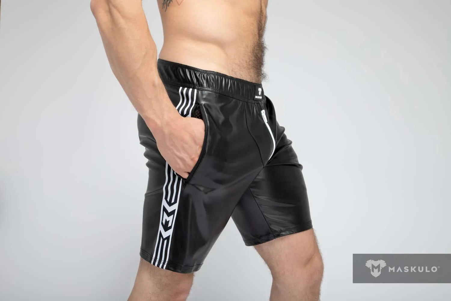 MASKULO Leatherette Soccer Short SKULLA Black & White Football Shorts SH073-80 30