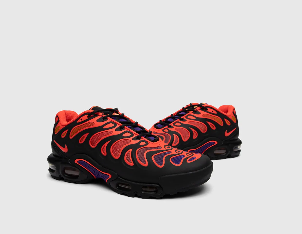 Nike Air Max Plus REM Black / Bright Crimson - Field Purple